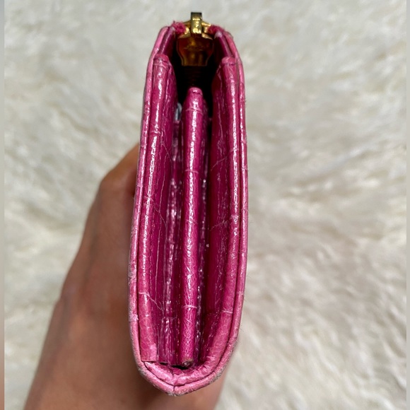 Miu Miu zippered wallet - Picture 6 of 14